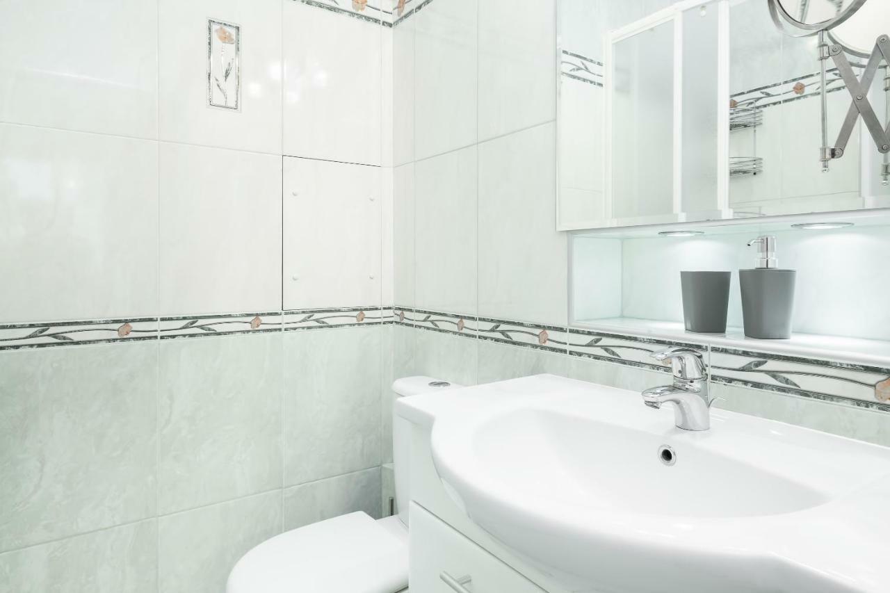 Apartments Warsaw Swietojanska By Noclegi Renters エクステリア 写真